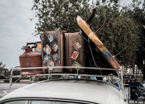 LUGGAGE RACK