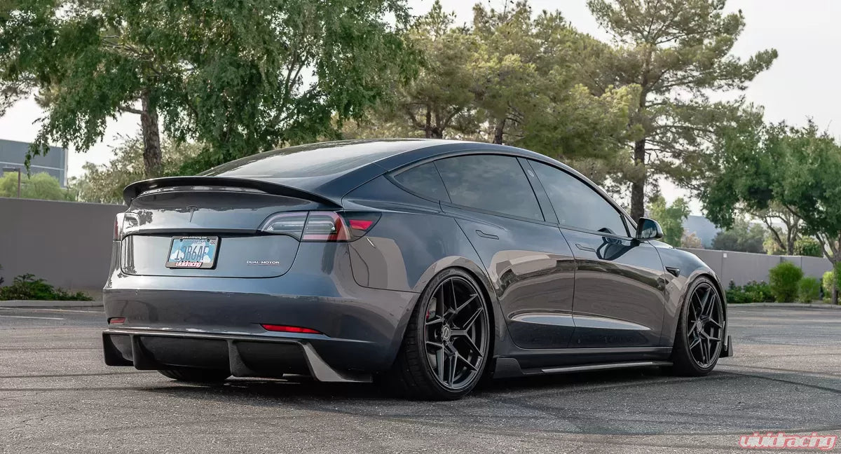 VR Aero Gloss Carbon Fiber Rear Diffuser Tesla Model 3 2018+